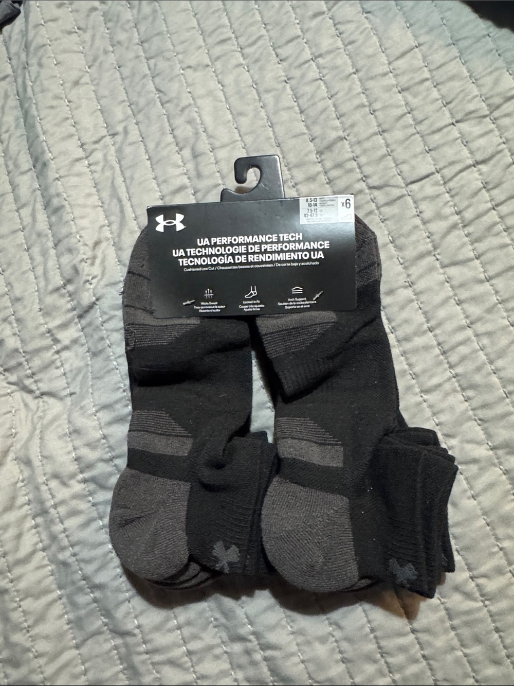 Under Armour Men's Black & Gray Low-Cut Athletic Socks - 6 Pack